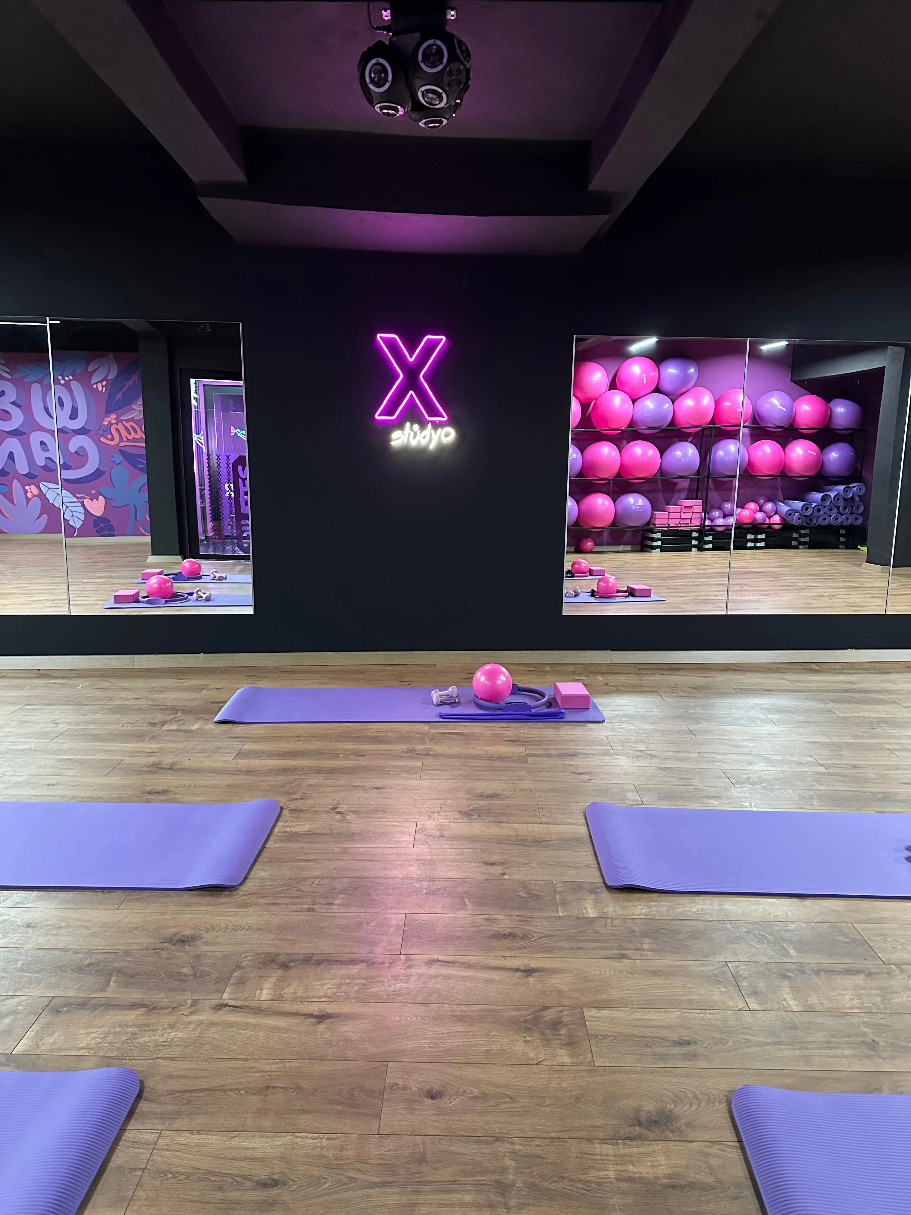 X Stüdyo Pilates